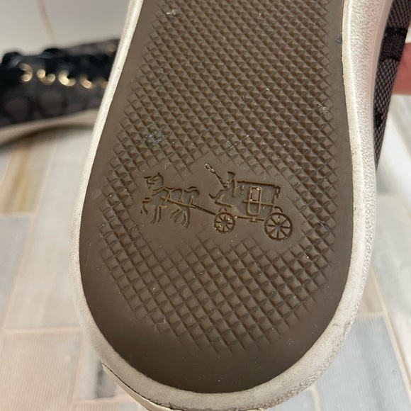 Coach Black and White Sneakers with Signature Pattern - Picture 8 of 13